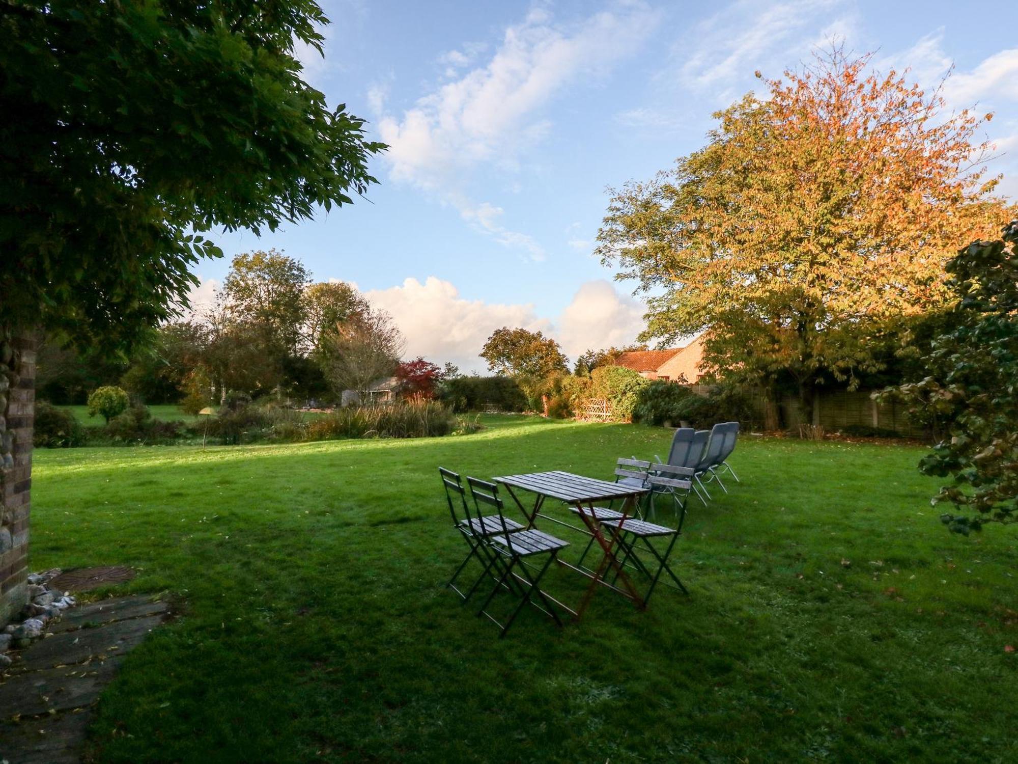 Wisteria Cottage Gayton  Exterior photo