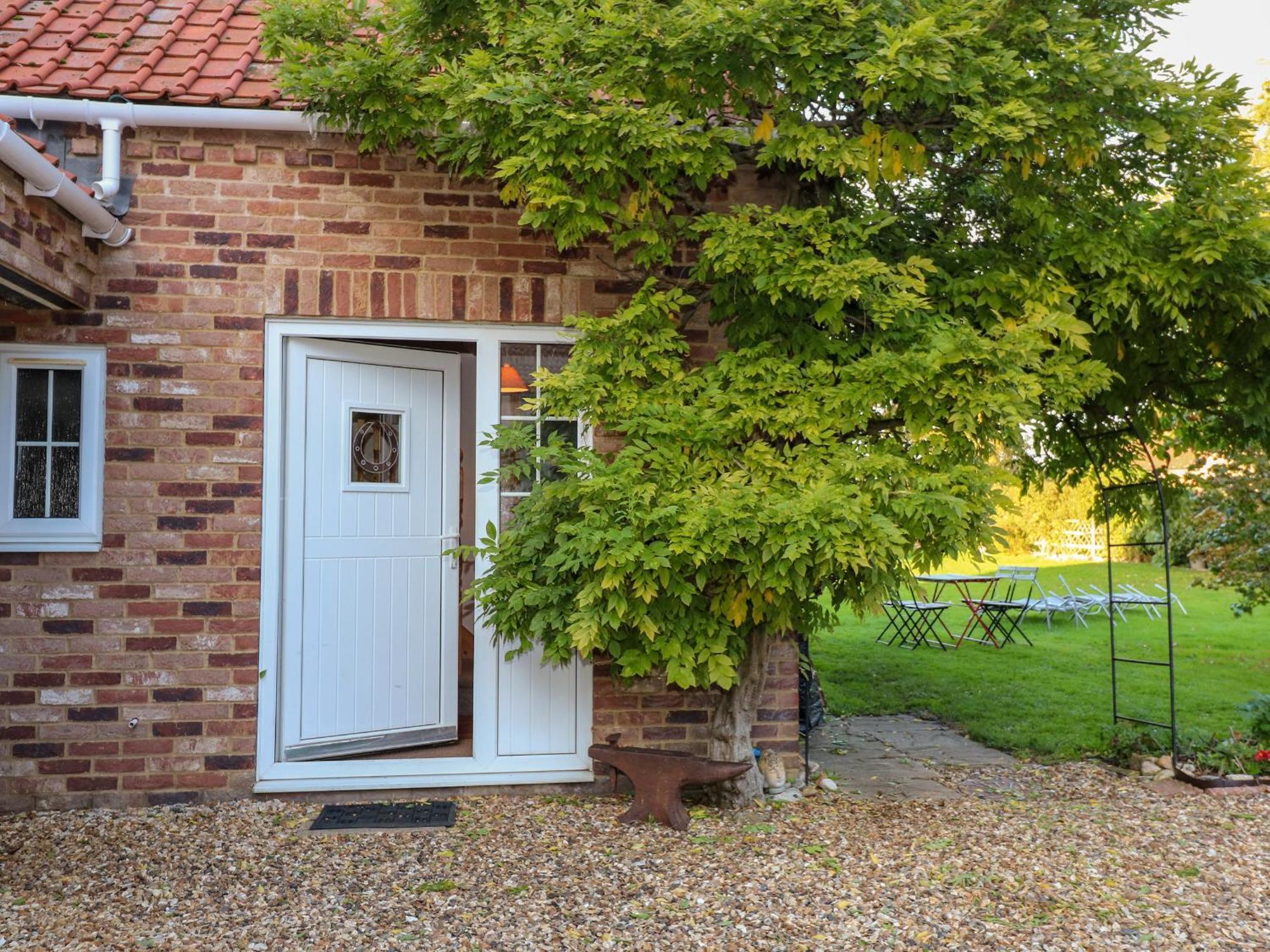 Wisteria Cottage Gayton  Exterior photo